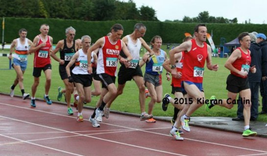 Richard in the middle of the pack just after the start of the 5000m race