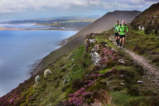 Charlie Byrd running along, Drung Hill, at Mountain Stage, on the Iveragh Peninsula, Co Kerry. Photo:Valerie O’Sullivan 